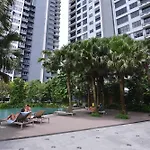 Stylish Bukit Bintang Loft Walk To Trx In 10 Mins