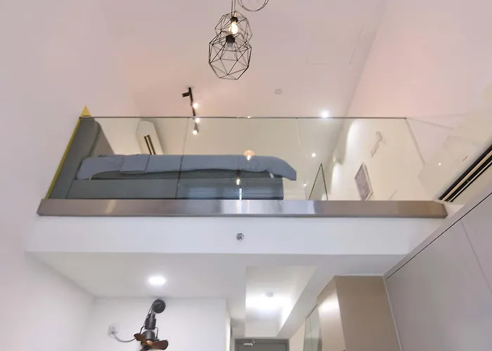 Stylish Bukit Bintang Loft Walk To Trx In 10 Mins