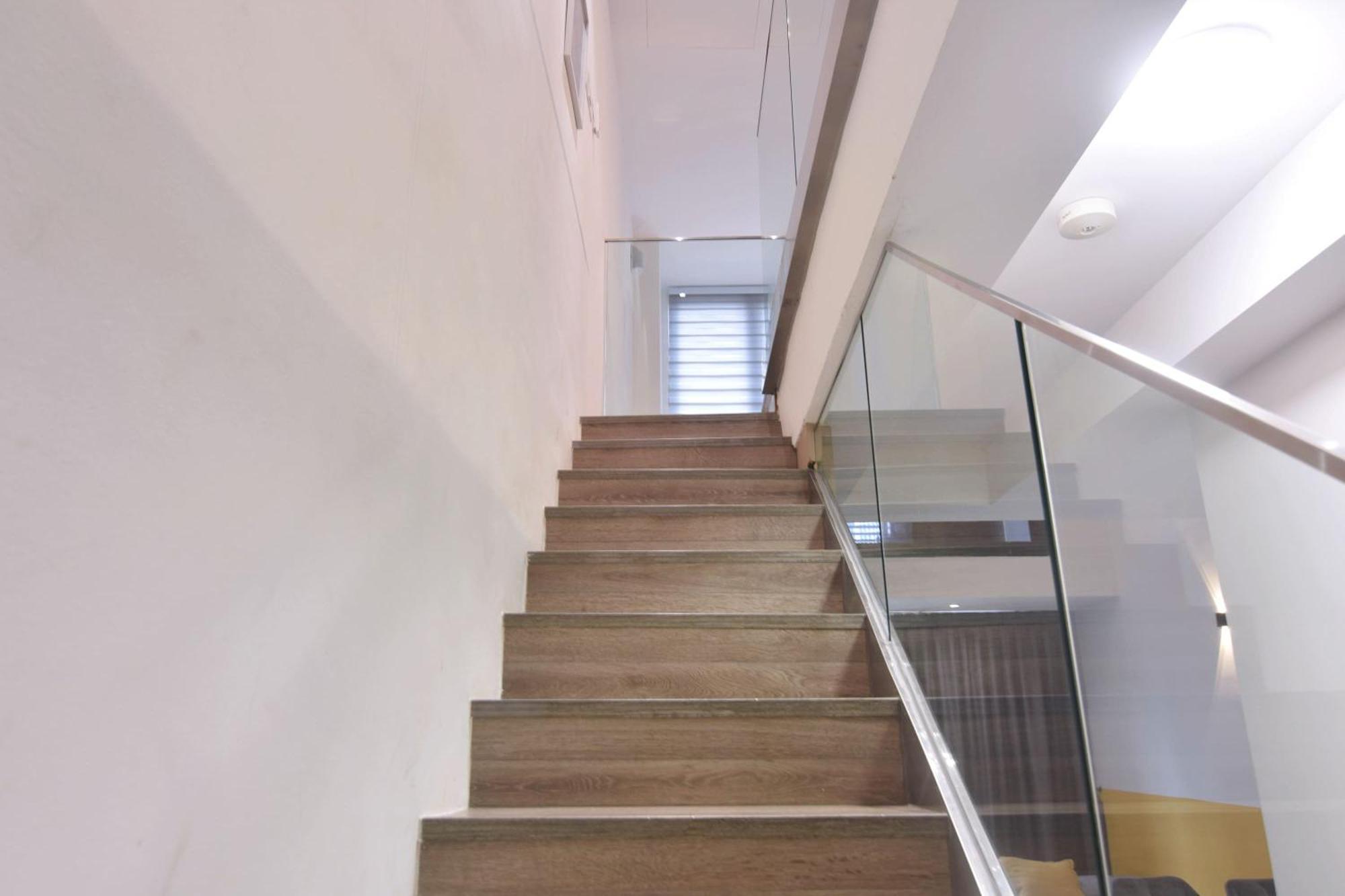 Stylish Bukit Bintang Loft Walk To Trx In 10 Mins Pangsapuri Kuala Lumpur